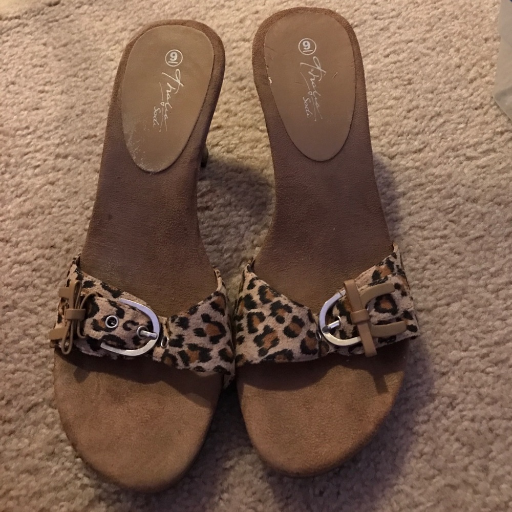 Women's heels good condition