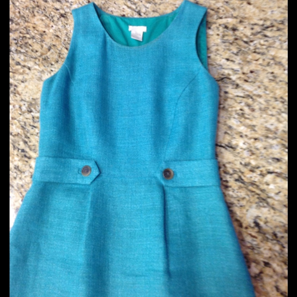 Fitted Green Linen Dress
