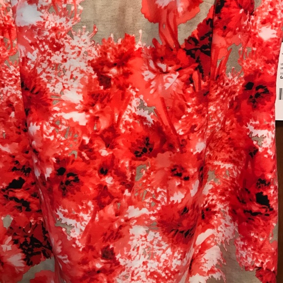 Classy GardenParty Dress - Picture 2 of 4