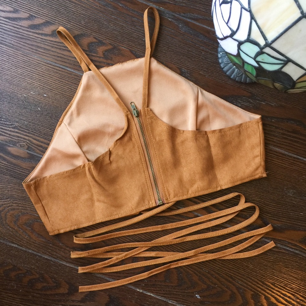 HP🎉 Flirty camel suede boho lace up tie crop top - Picture 3 of 8