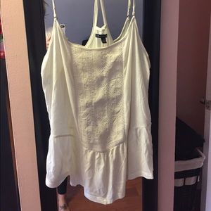 White tank top size L
