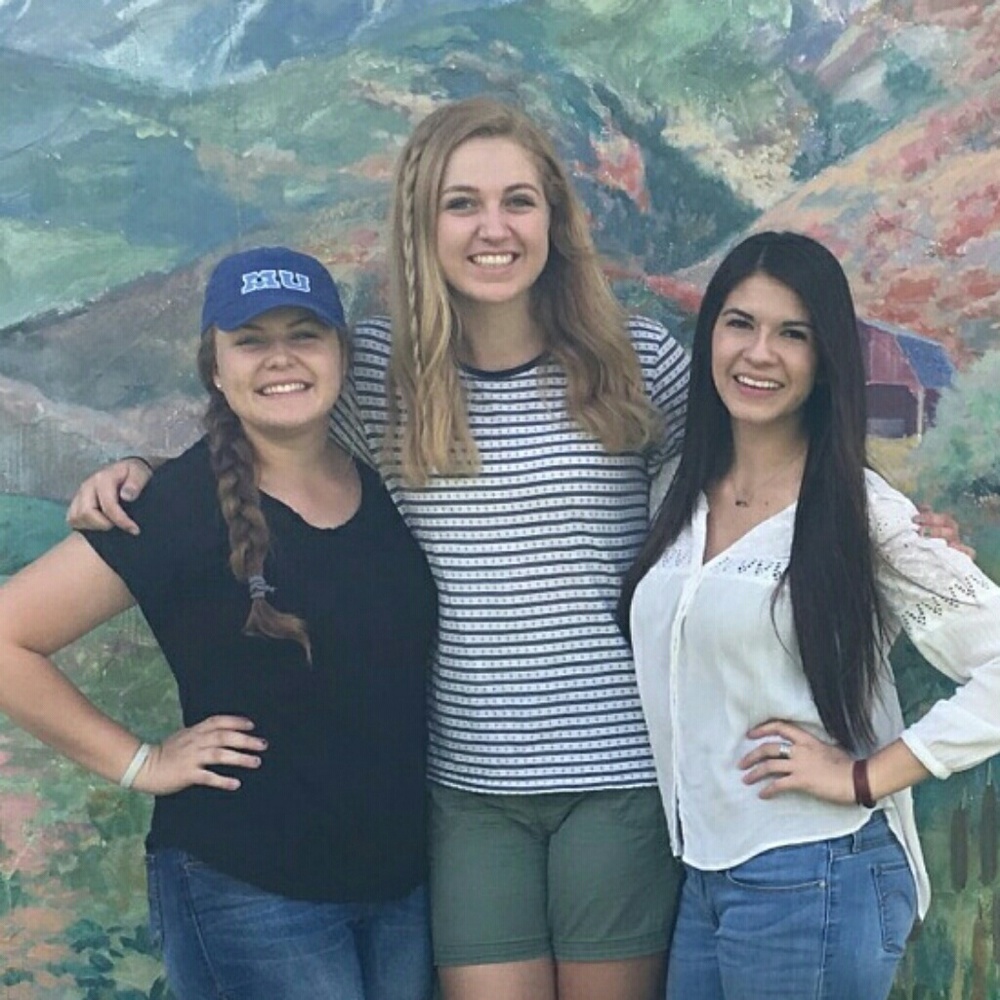 Meet your Posher, Kennadie