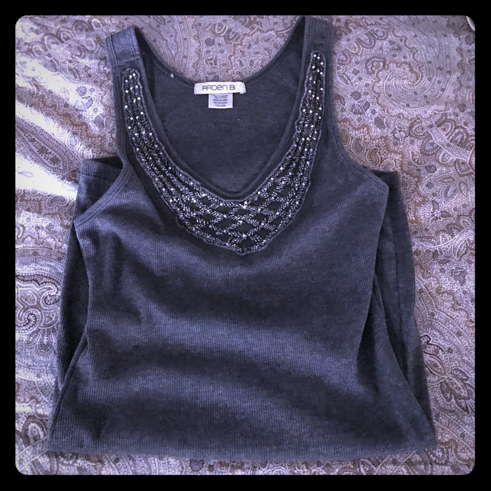 Grey tank top