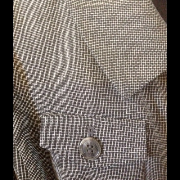 Jacket - Picture 4 of 4