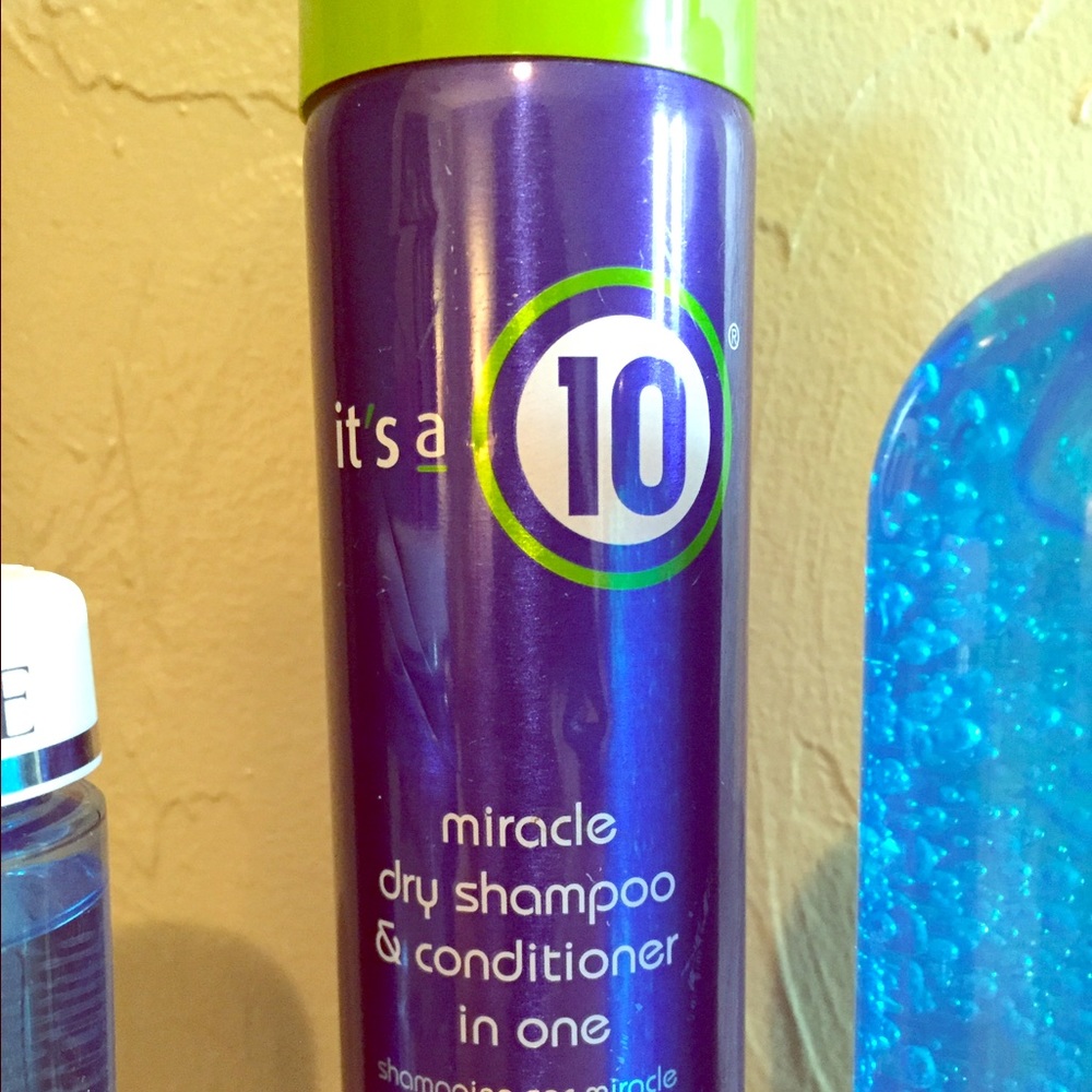 It's a 10 Miracle Dry Shampoo & Conditioner 75%
