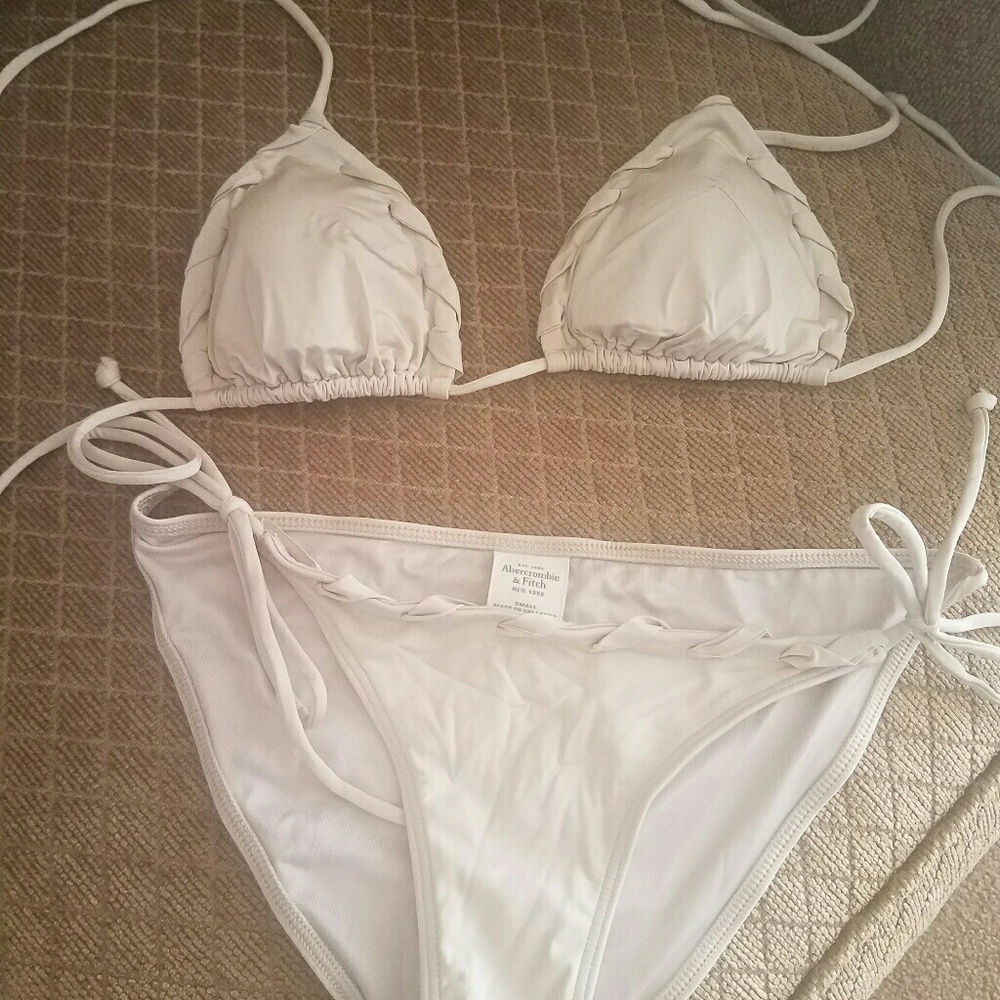 ABERCROMBIE FITCH TAN BIKINI