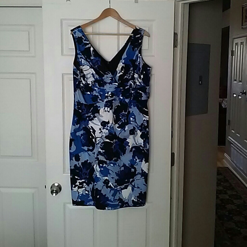 Donna Ricco Summer Dress
