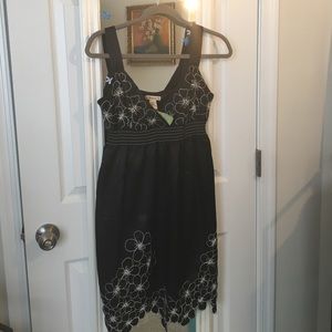 Forever21 floral embroidered dress NWT