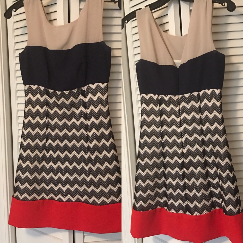 Chevron patterned BCBG dress