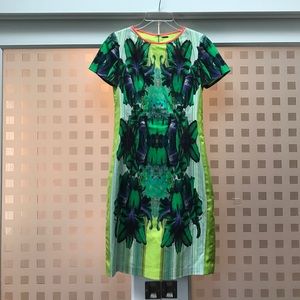 Elie Tahari A Line Short Sleeve Modest Dress