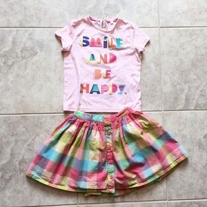 Super cute outfit (top and skirt included)