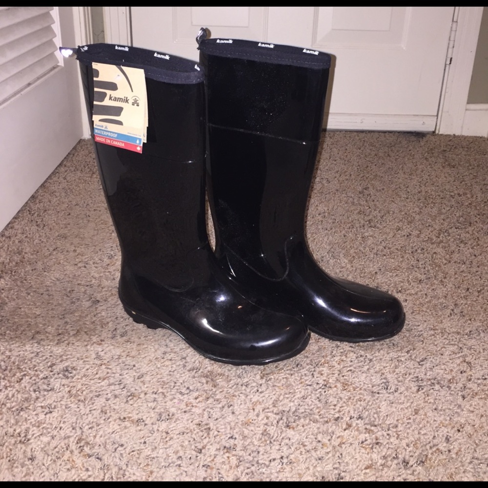 Rain boots