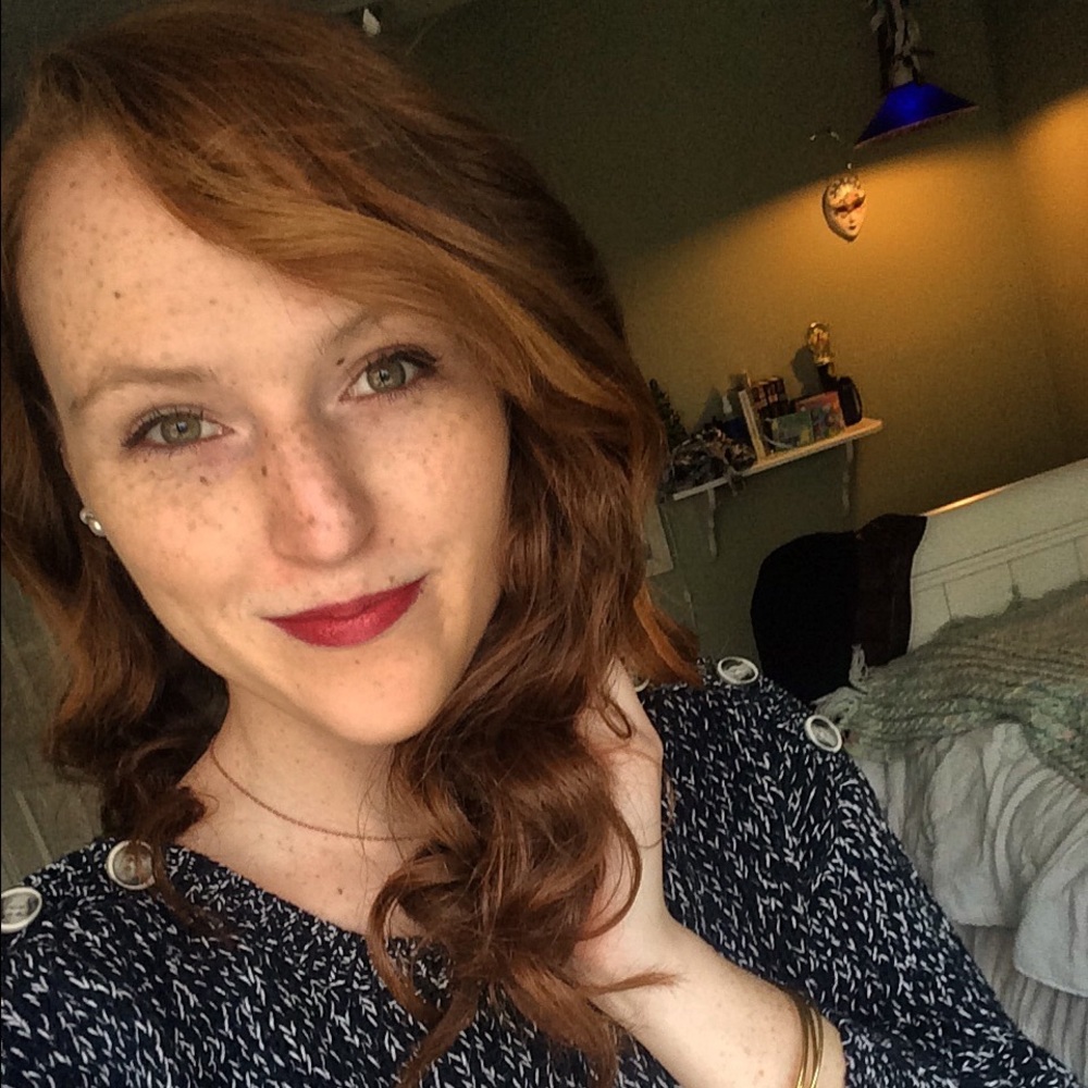 Meet your Posher, Paige
