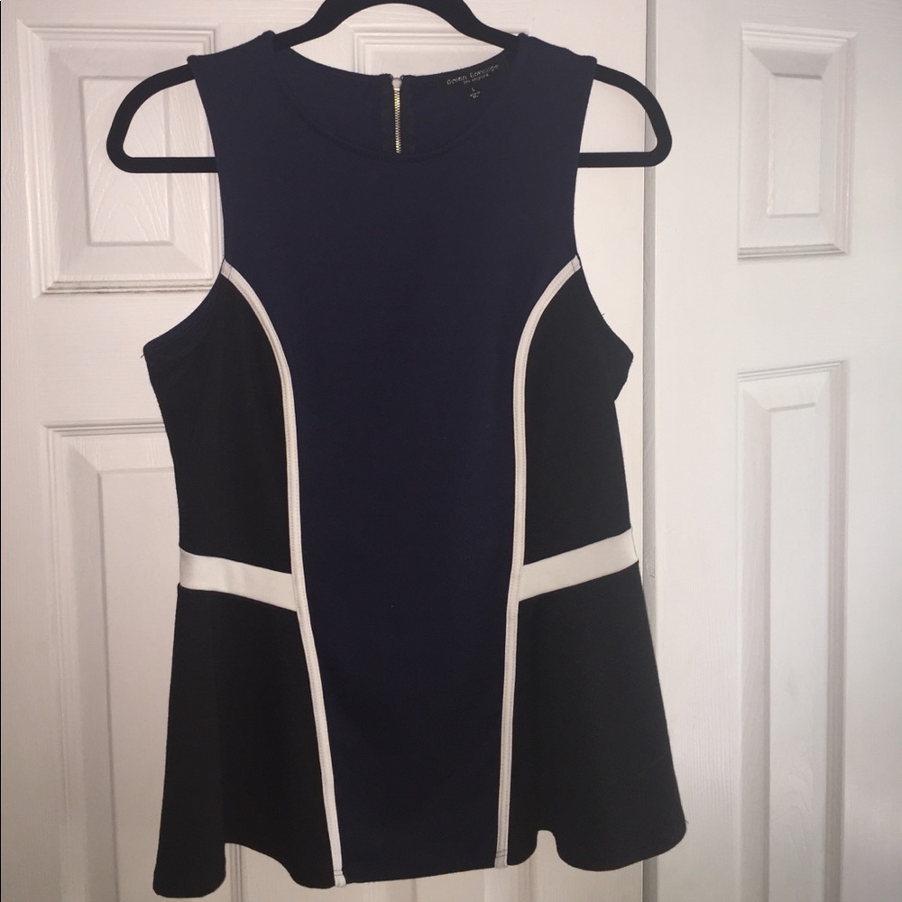 Green Envelope sleeveless top - sz large