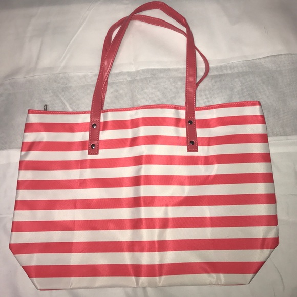 Spring time tote - Picture 2 of 6