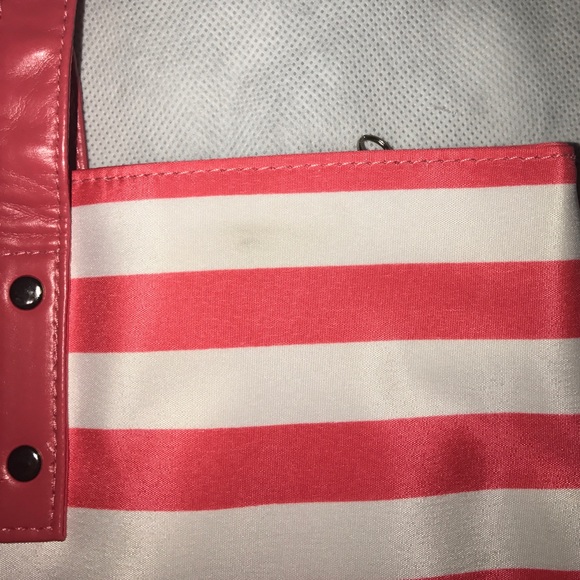 Spring time tote - Picture 3 of 6