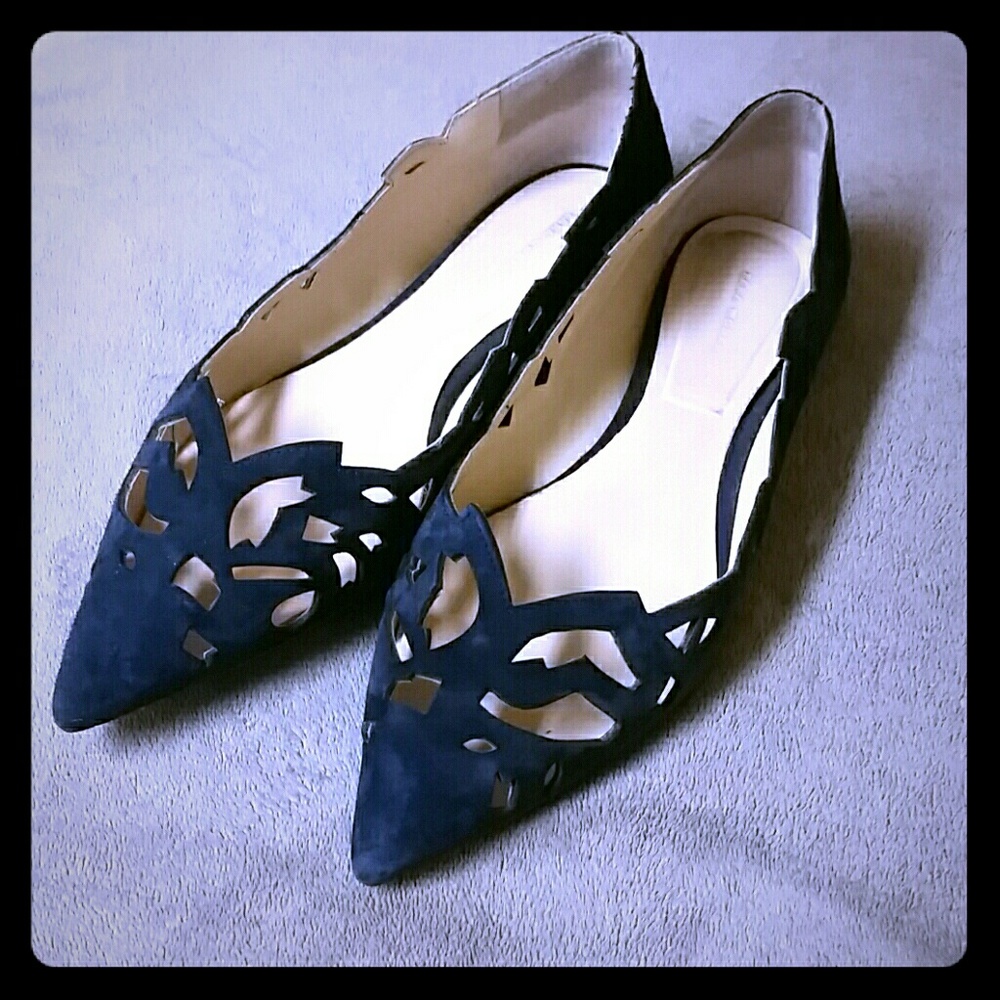 Zara Woman suede laser-cut ballet flats