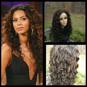 CURLY SYNTHETIC LACE WIG