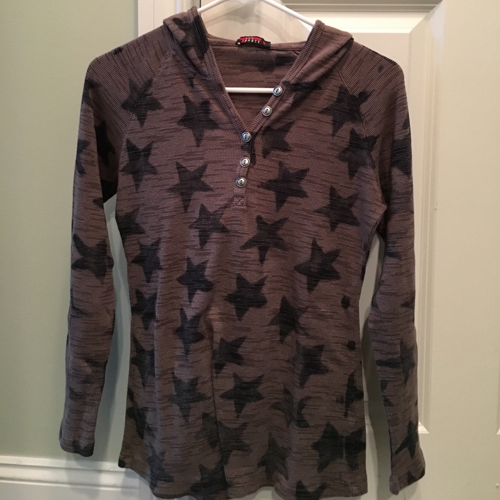 Brown and black star hooded Henley