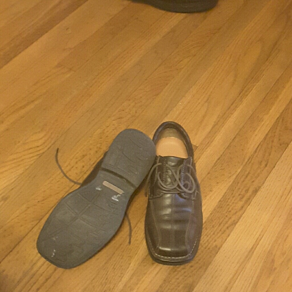 Mens shoes