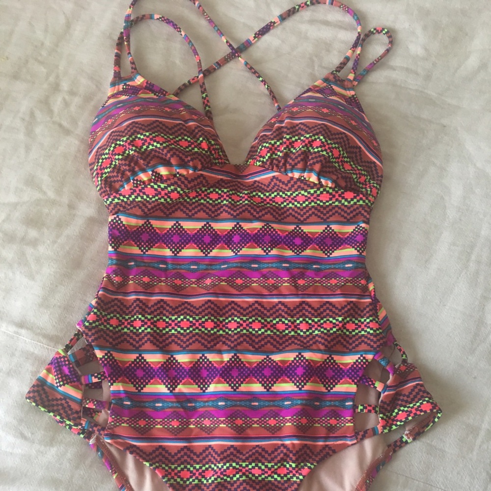 Xhilaration swim suit