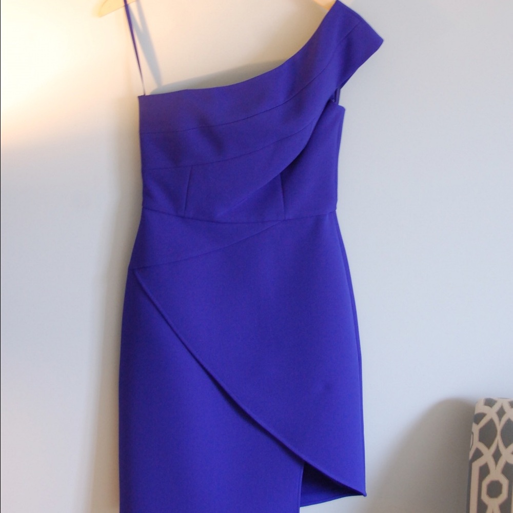 BCBGMAXAZRIA - Aryanna One- Shoulder Dress