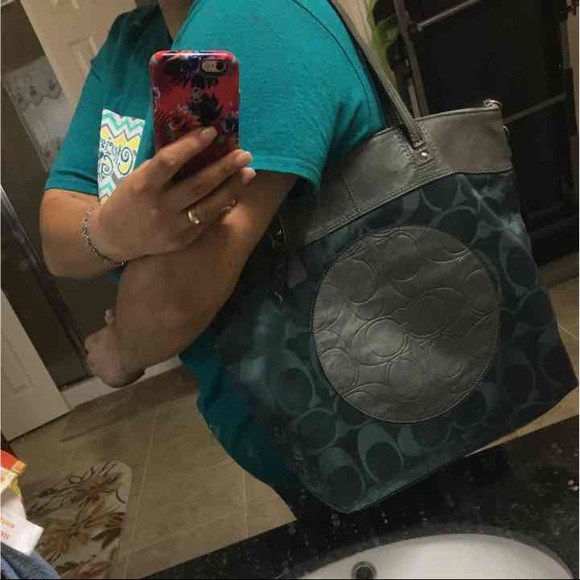 Coach shoulder bag - Picture 4 of 4