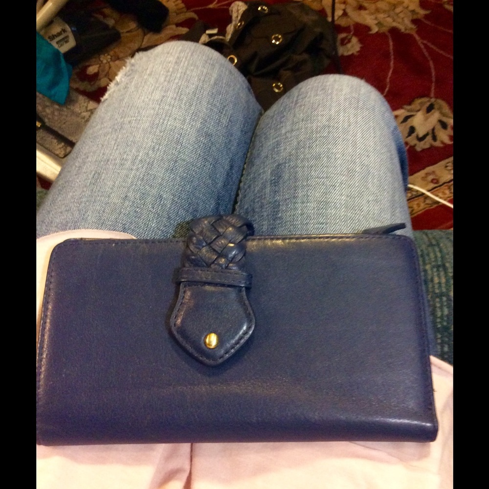 Never used MKORS wallet