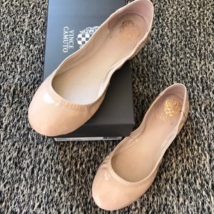 Vince Camuto flats