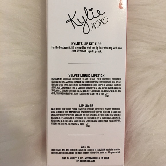 Kylie Cosmetics Velvet Lip Kit - Picture 3 of 8