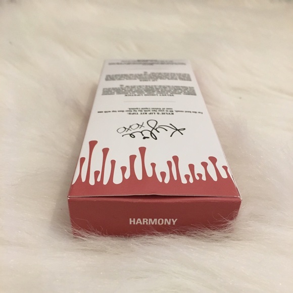 Kylie Cosmetics Velvet Lip Kit - Picture 4 of 8