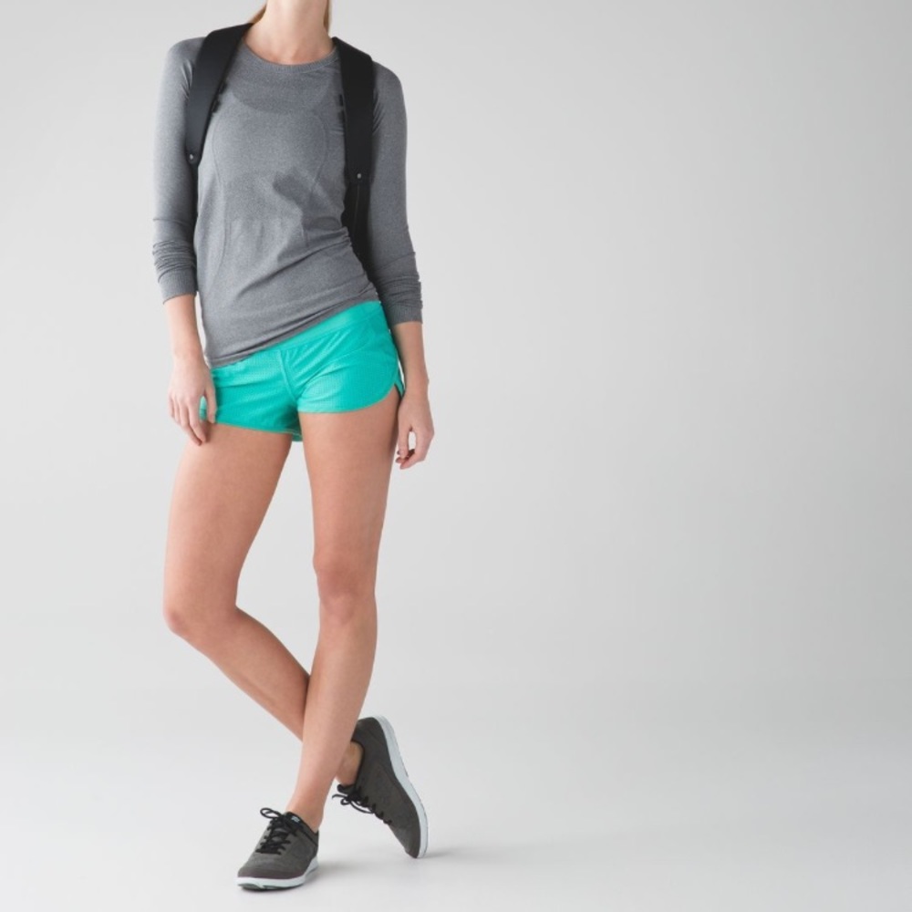 Lululemon Speed Shorts *Mesh* Size 6 Bali Breeze