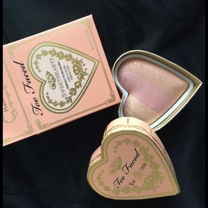 Too Faced Sweetheart Blush in Peach Beach