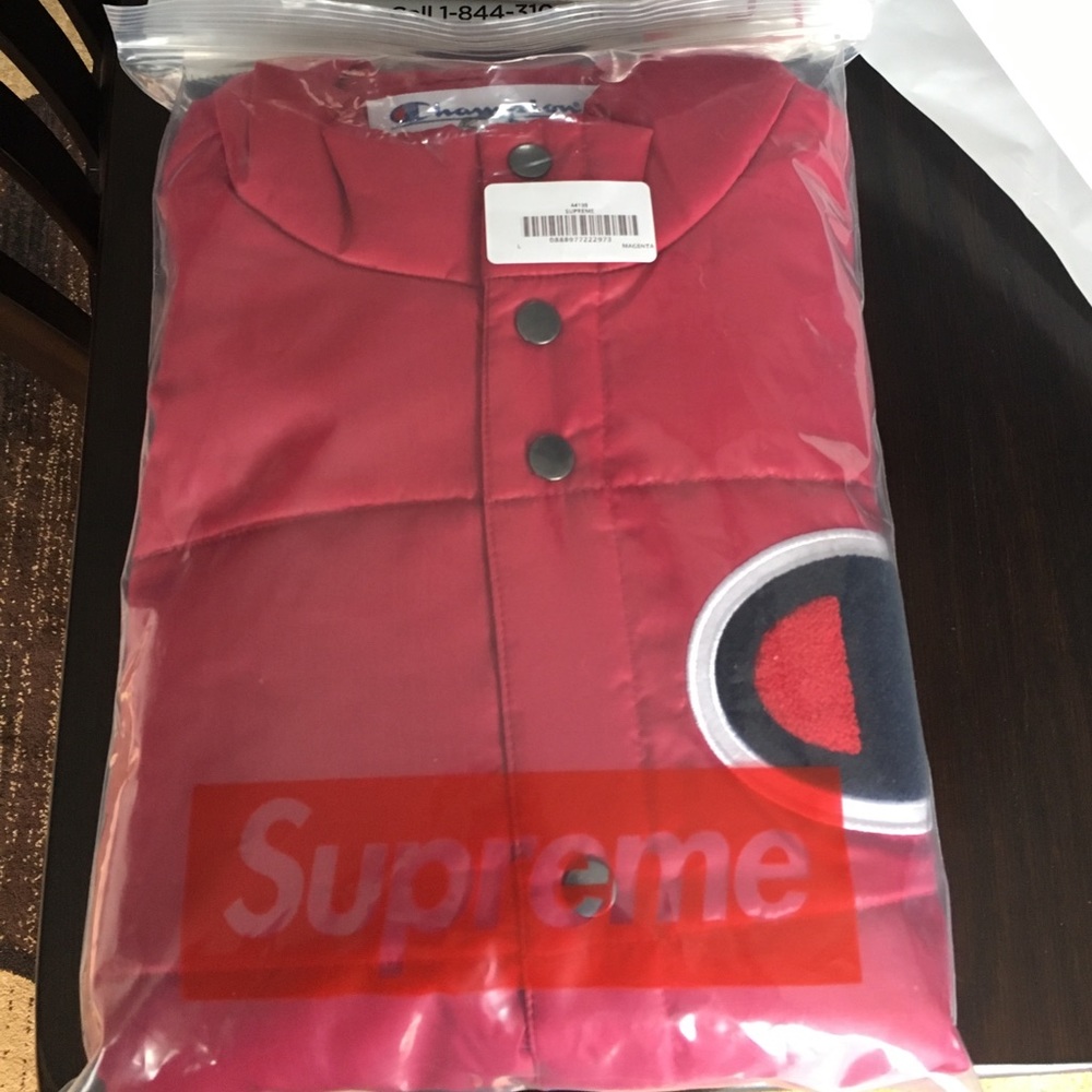 Supreme champion magenta vest
