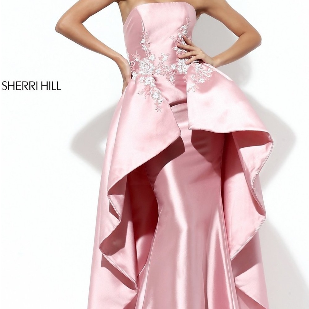 Prom/Pageant Gown - Picture 3 of 3