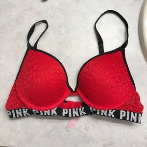 PINK wear everywhere bra