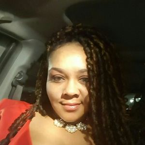 Meet your Posher, Candice