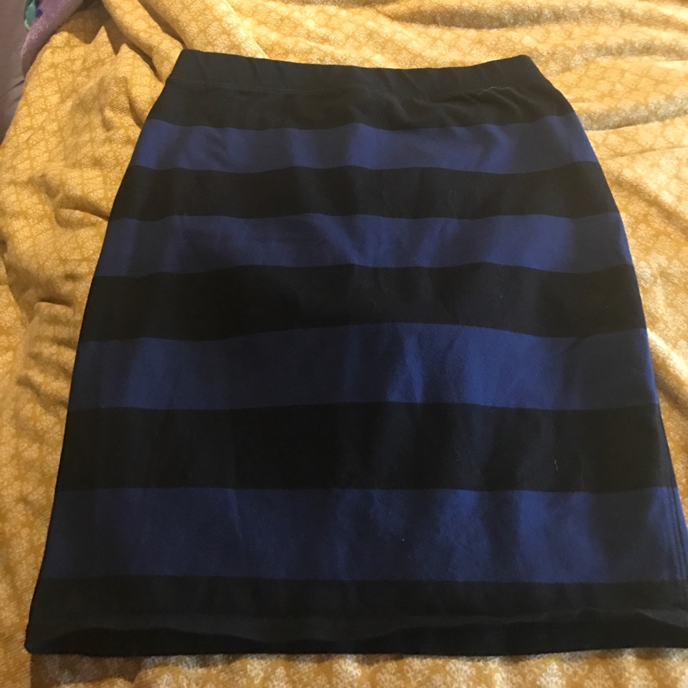 Old navy pencil skirt size small