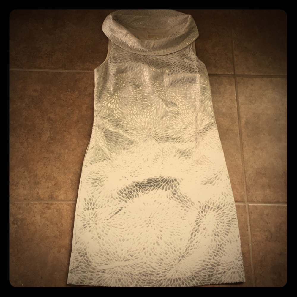 NWOT Michael Kors Slvr Brocade BoatNeck Dress 8