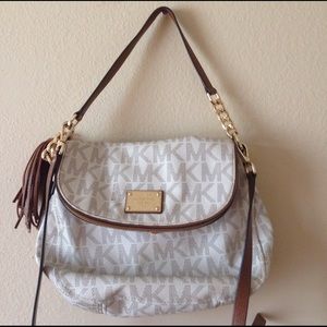 Michael Kors Crossbody Bag