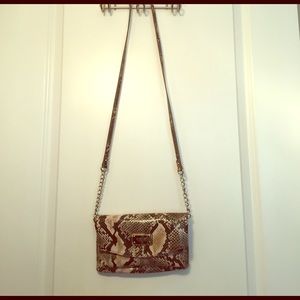 Nine West side purse animal print