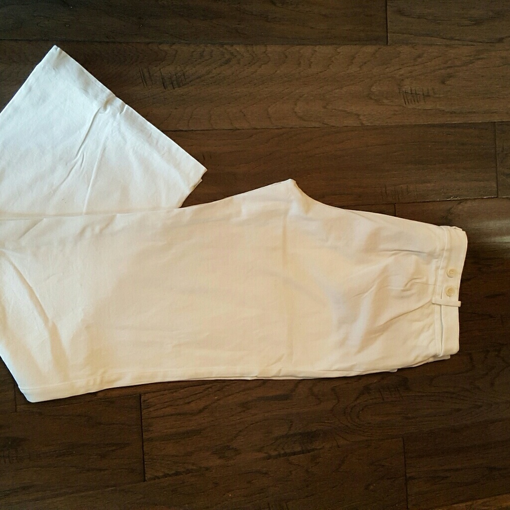 NWOT...BCBGENERATION white wide leg trousers