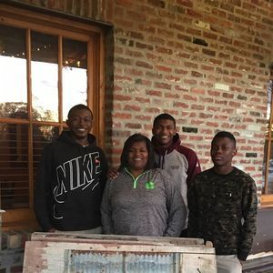 Meet your Posher, Tommy