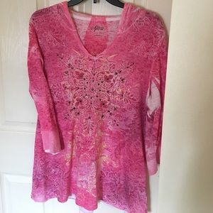 Pink shirt with hood