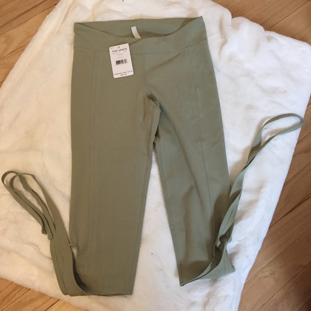 Free People • Turn Out Wrap Legging - Picture 3 of 6