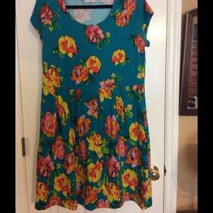 Isaac Mizrahi Live dress