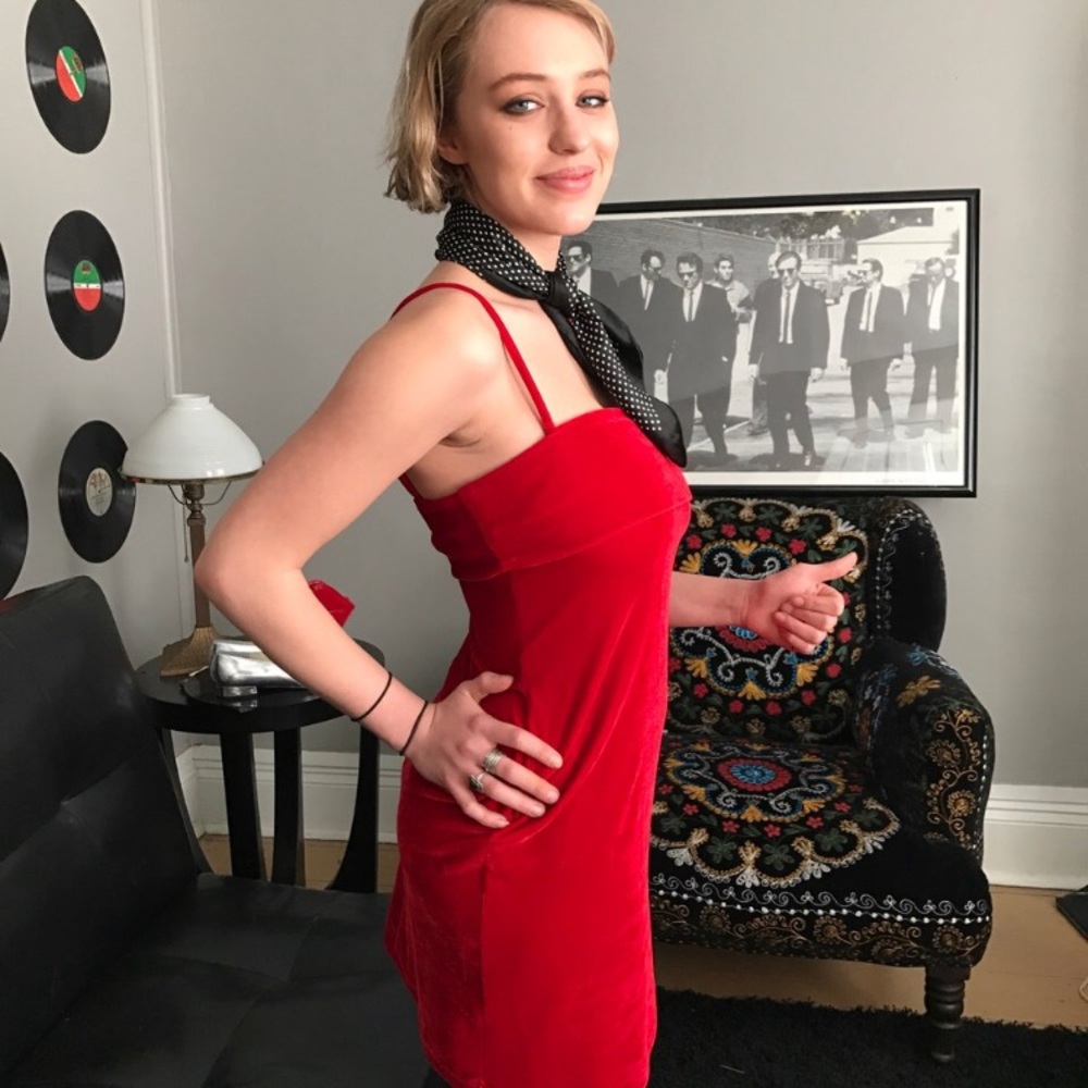❗️❗️ SOLD ❗️❗️ Vintage 90s red velvet dress