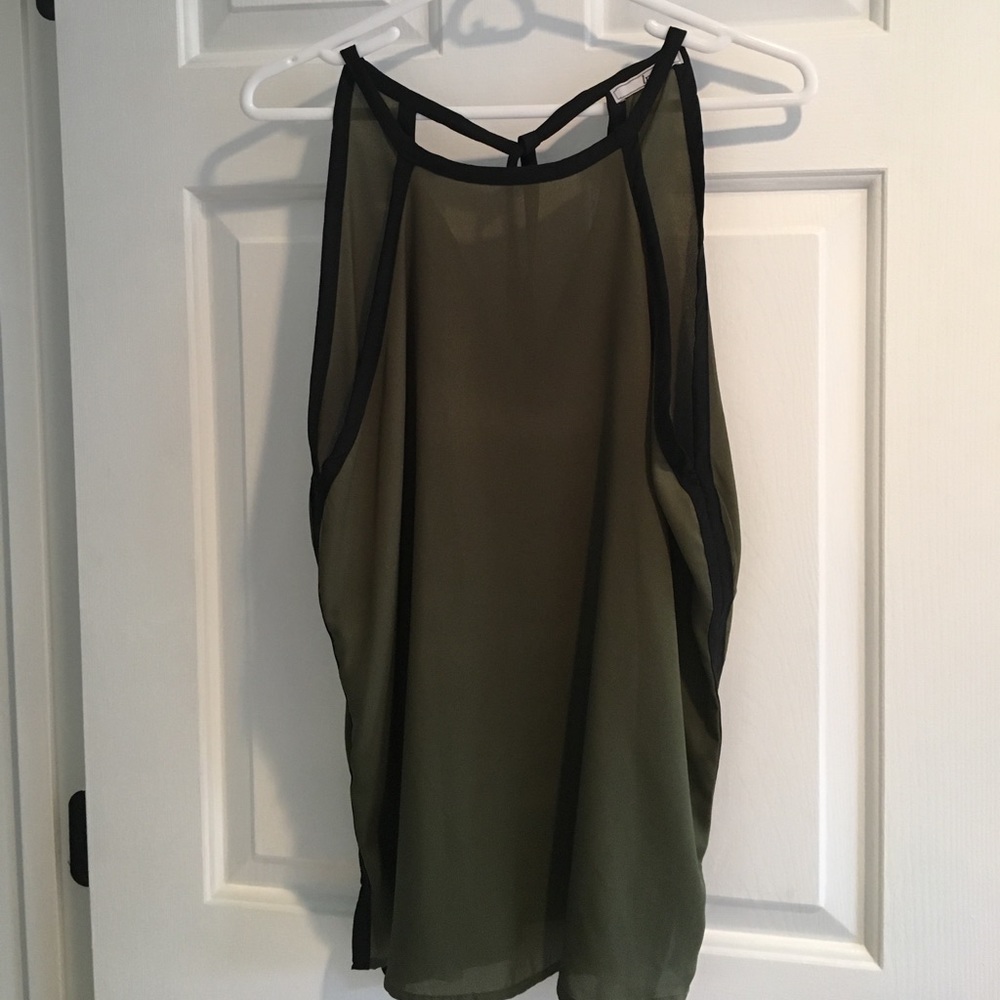 Army green tank L