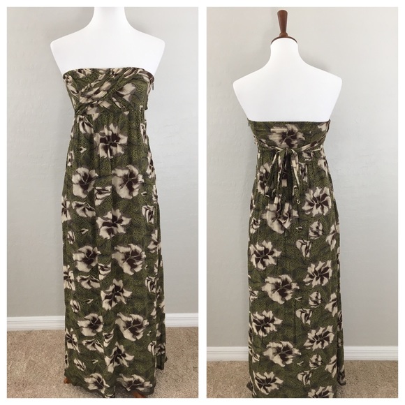 Anthropologie Dresses & Skirts - Anthropologie Maxi Dress by Edme & Esyllte