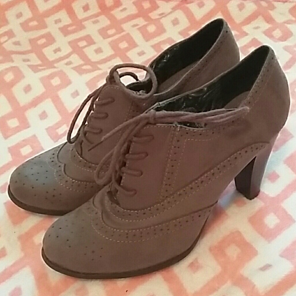 Nwot Heeled Booties